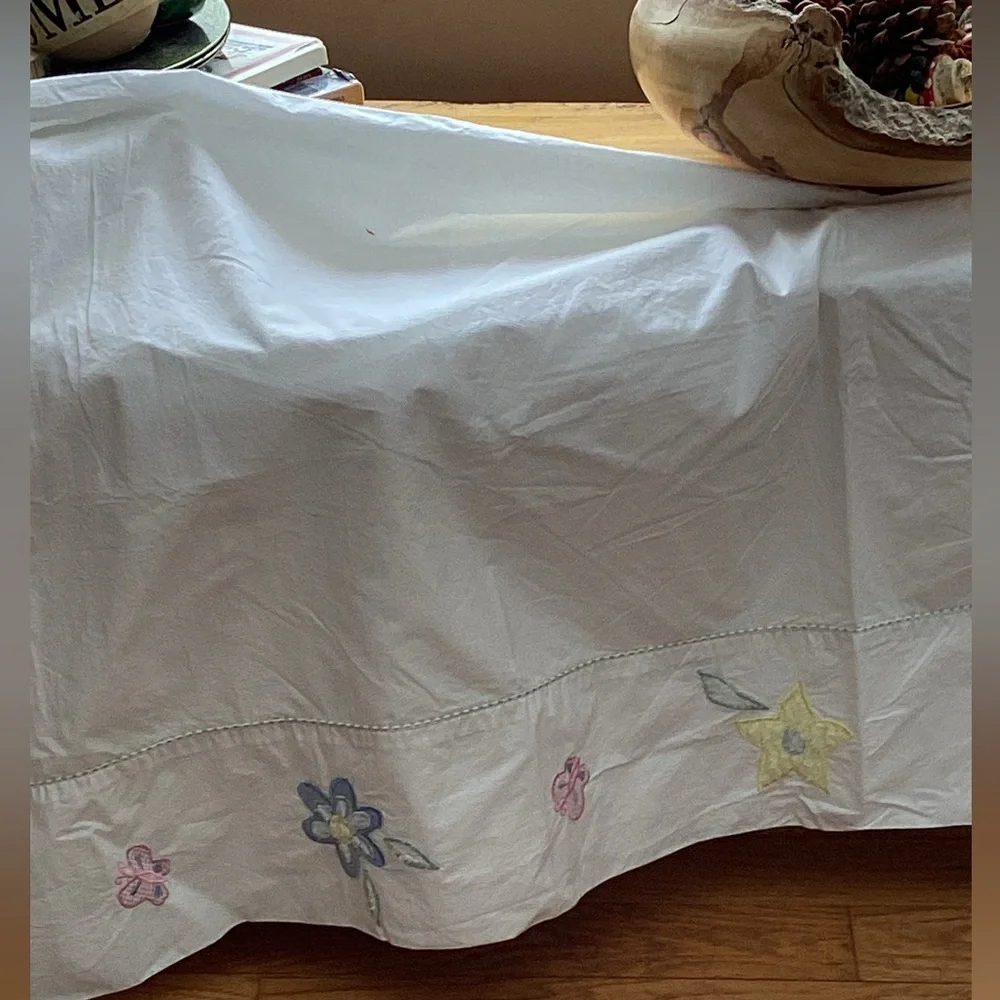 Deadstock FLAT SHEET Butterfly Appliqué Flowers 100% Cotton 66” X  96”